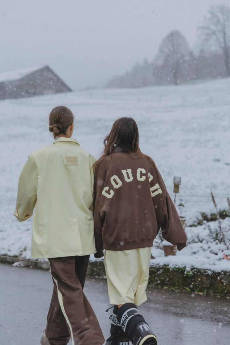  BUTTER YELLOW