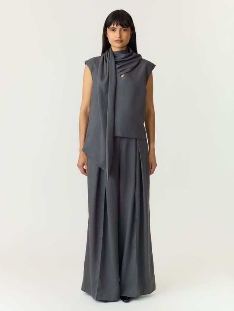 DARk grey